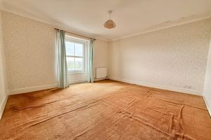 Bedroom- click for photo gallery